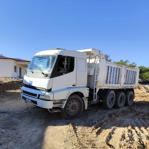 Kiralık Ekskavatör Ve Dozer İle Saha İçi Ve Saha Dışı Hafriyat Hizmetleri