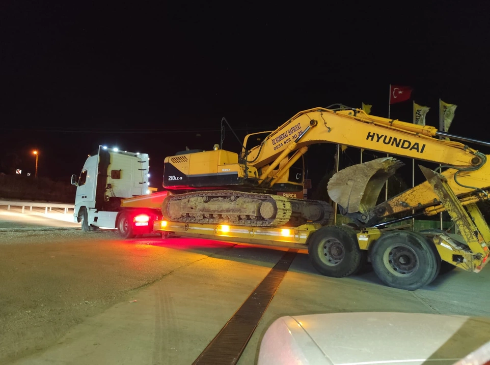 Adana Lowbet İle Makina Sevkiyatı